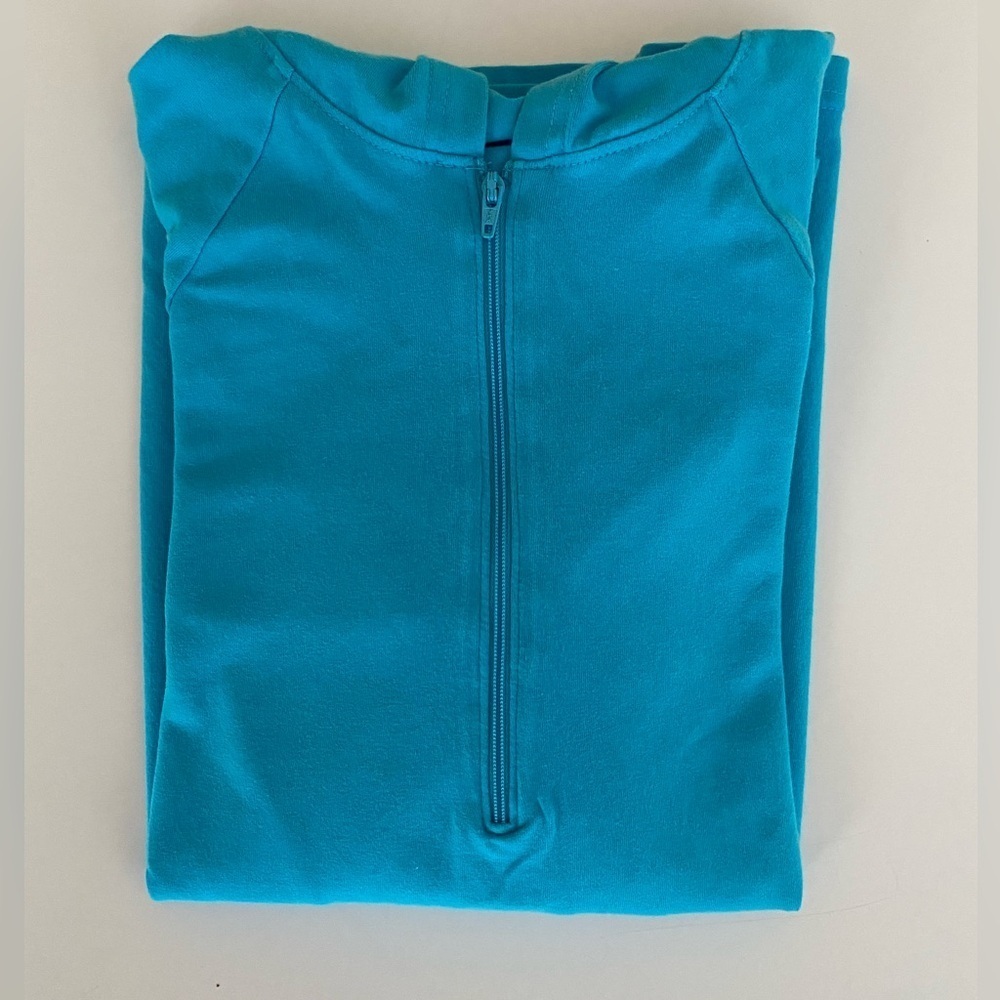 BELLA Women’s Small Turquoise Zip Soft Stylish Logo Sweatshirt Hooded Hoodie - Picture 11 of 11